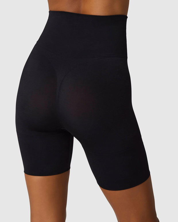 Swedish Stockings Livia Seamless Shaping Shorts | Black